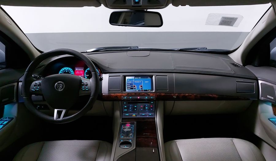 Jaguar Xf 5.0 AT V8 PREMIUM LUXURY Sedan 2011