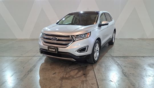 Ford • Edge