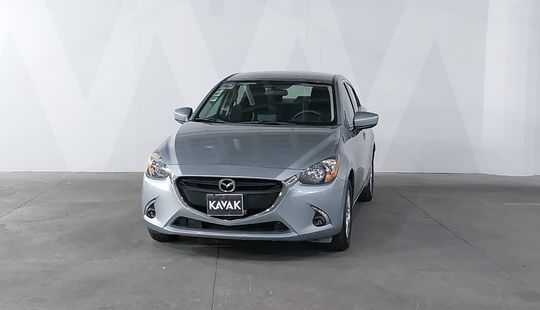 Mazda • Mazda 2