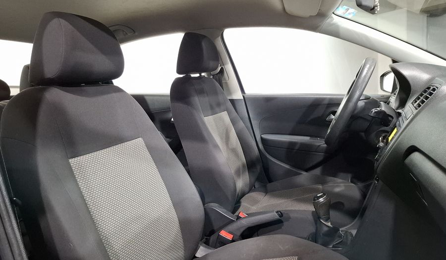 Volkswagen Vento 1.6 COMFORTLINE MT Sedan 2016