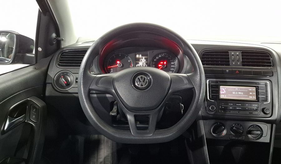 Volkswagen Vento 1.6 COMFORTLINE MT Sedan 2016