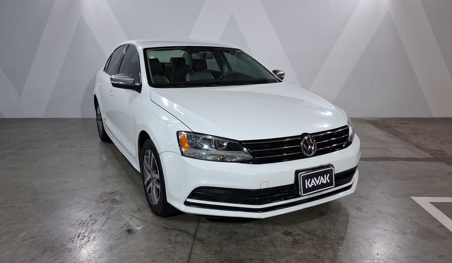 Volkswagen Jetta 2.0 LIVE TIP. Sedan 2016