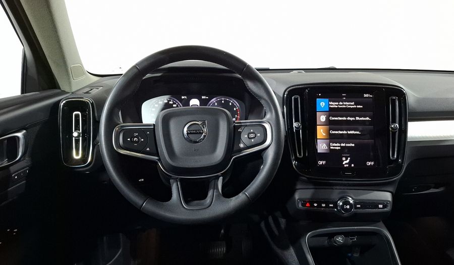 Volvo Xc40 2.0 T4 MOMENTUM AUTO Suv 2021