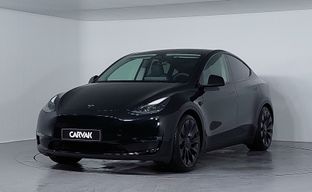 Tesla • Model Y