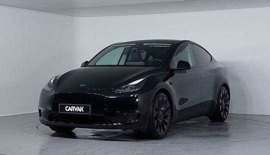 Tesla • Model Y