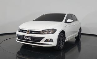 Volkswagen • Polo