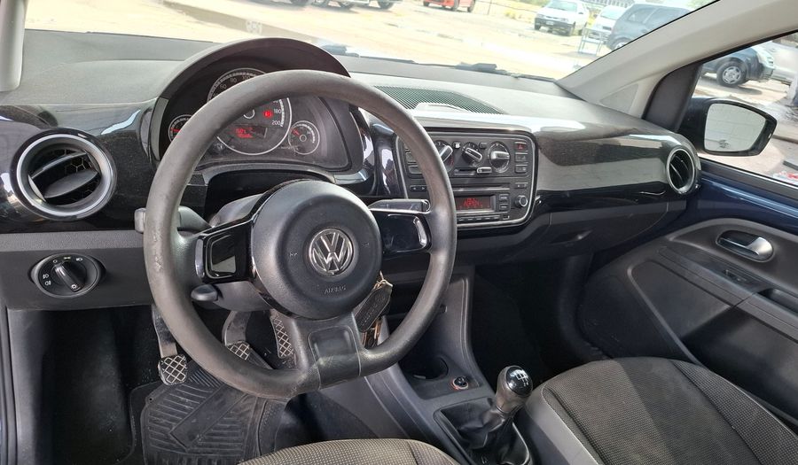 Volkswagen Up 1.0 HIGH UP Hatchback 2015
