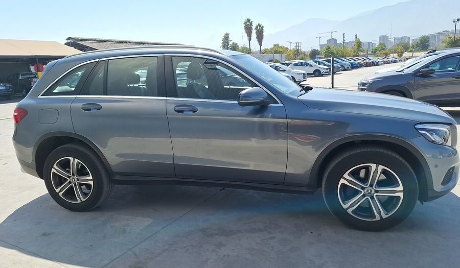 Mercedes Benz Clase Glc 2.1 GLC 220 D 4MATIC AUTO Suv 2018