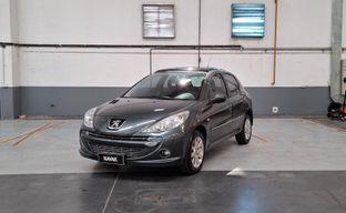 Peugeot • 207