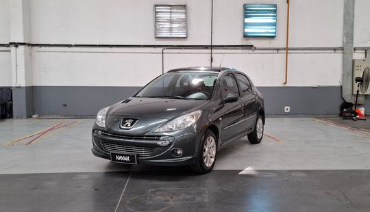 Peugeot • 207