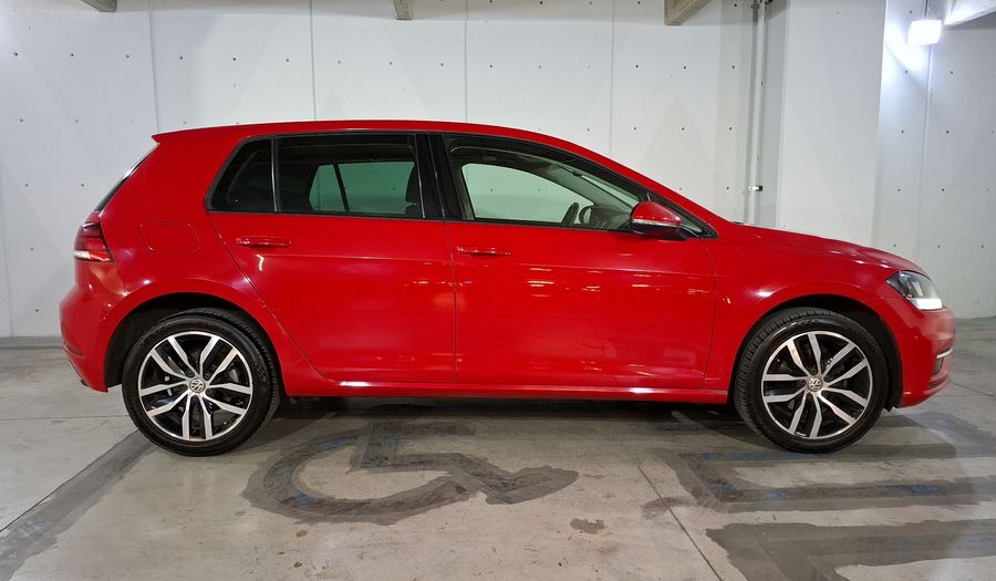 Volkswagen Golf 1.4 HIGHLINE DCT Hatchback 2020