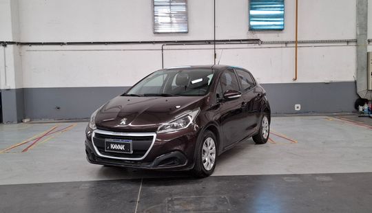 Peugeot • 208