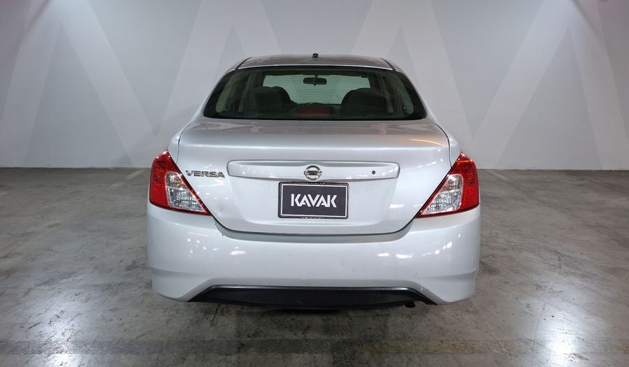 Nissan Versa 1.6 ADVANCE AUTO Sedan 2018