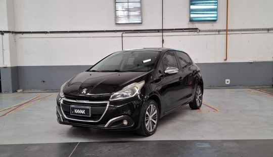 Peugeot • 208