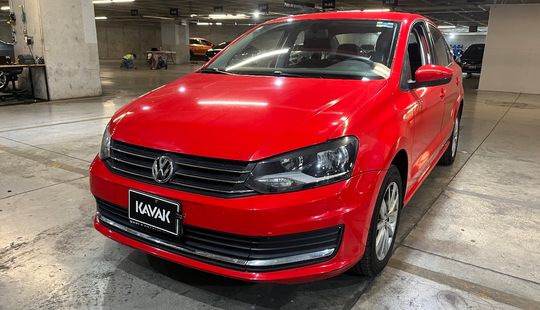 Volkswagen • Vento