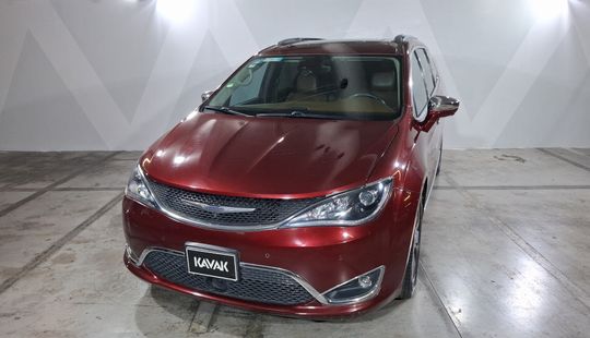 Chrysler • Pacifica