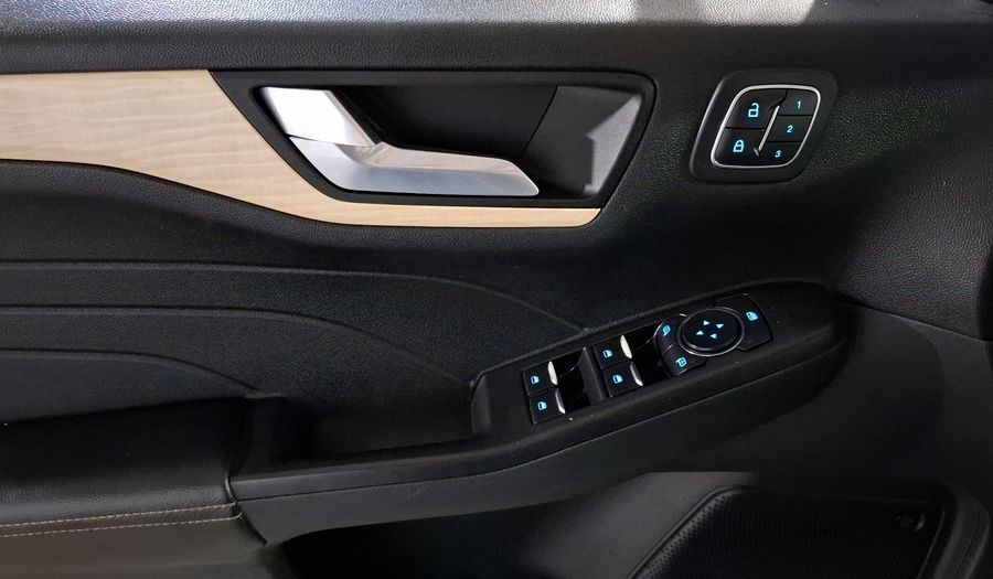 Ford Escape 2.5 HEV TITANIUM CVT Suv 2021