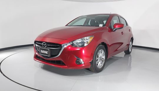 Mazda • Mazda 2