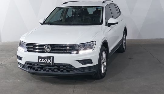 Volkswagen • Tiguan