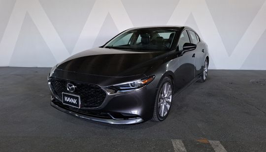 2019 • 86,000 km • Automático