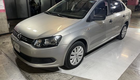 Volkswagen • Vento