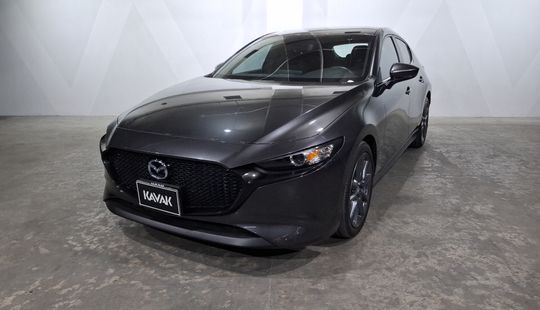 Mazda • Mazda 3