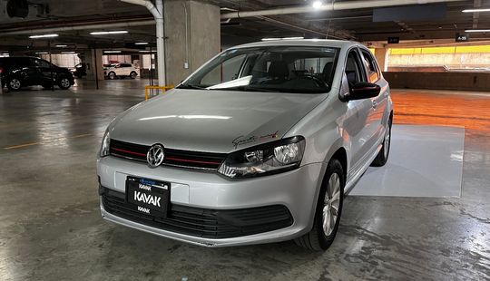 Volkswagen • Polo