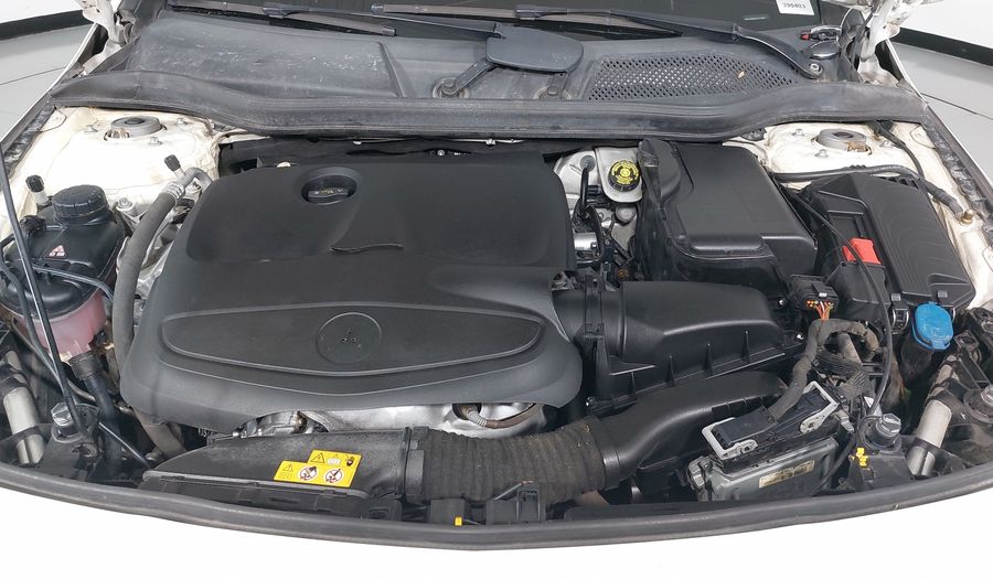 Mercedes Benz Clase Cla 1.6 CLA 200 SPORT DCT Coupe 2019