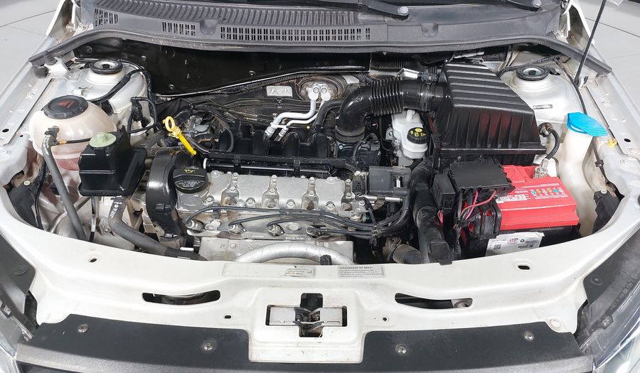 Volkswagen Saveiro 1.6 ROBUST CABINA SENCILLA Pickup 2022