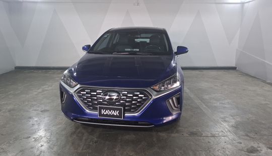 Hyundai • Ioniq