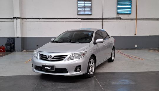 Toyota Corolla 1.8 XEI-2013