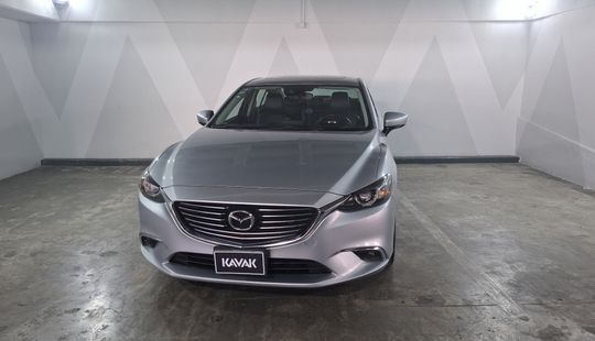 Mazda • Mazda 6