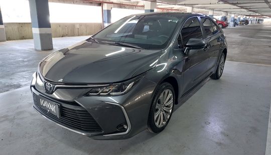 Toyota • Corolla