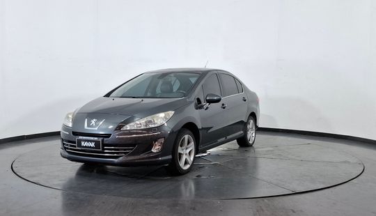 Peugeot • 408