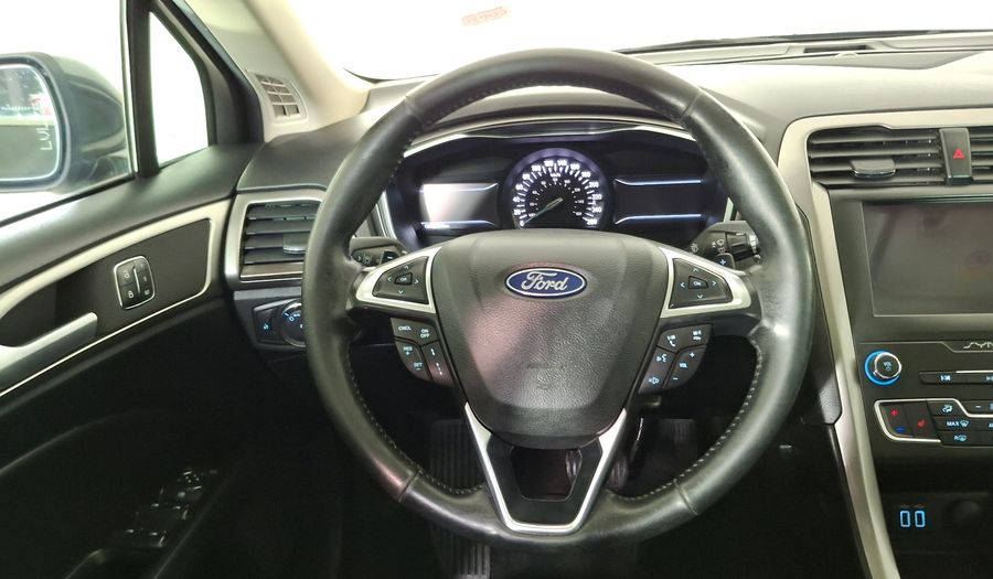 Ford Fusion 2.0 ECOBOOST AUTO SEL Sedan 2020
