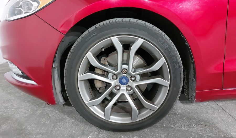 Ford Fusion 2.0 GTDI SE LUXURY PLUS NAV AT Sedan 2017
