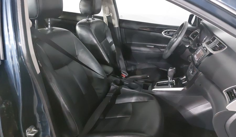 Nissan Sentra 1.8 EXCLUSIVE NAVI AUTO Sedan 2018
