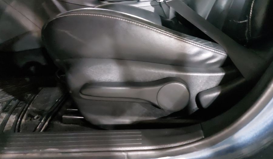 Nissan Sentra 1.8 EXCLUSIVE NAVI AUTO Sedan 2018