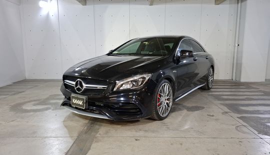 Mercedes Benz • Clase CLA