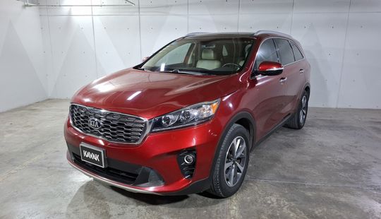 Kia • Sorento