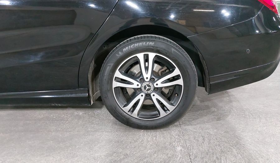Mercedes Benz Clase Cla 1.6 CLA 200 SPORT DCT Coupe 2019