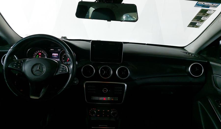 Mercedes Benz Clase Cla 1.6 CLA 200 SPORT DCT Coupe 2019