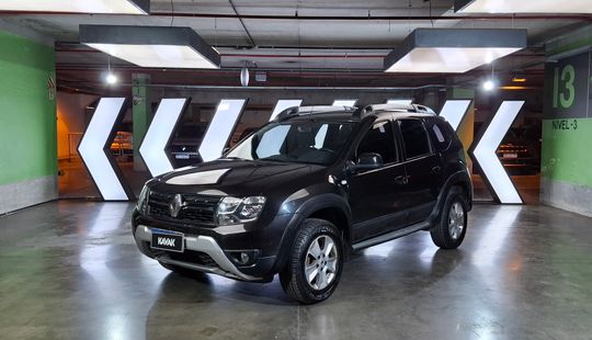 Renault • Duster