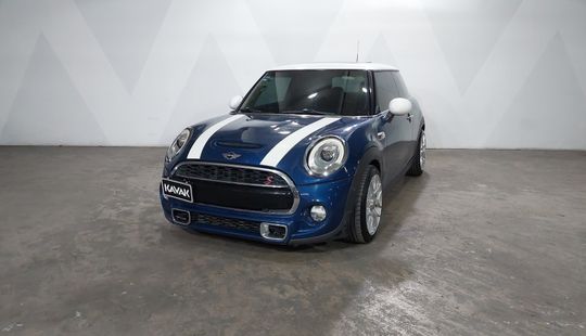 Mini • Cooper S