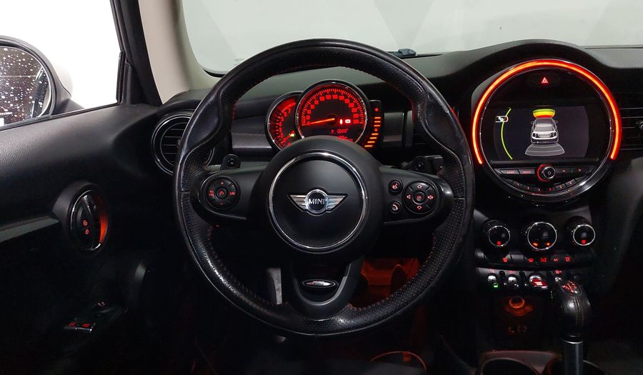 Mini Cooper S 2.0 COOPER CHILI AT Hatchback 2017