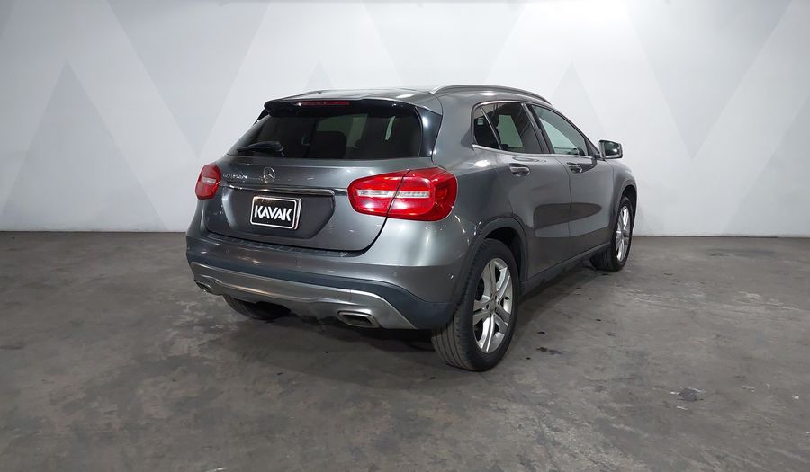 Mercedes Benz Clase Gla 1.6 GLA 200 CGI SPORT Suv 2016