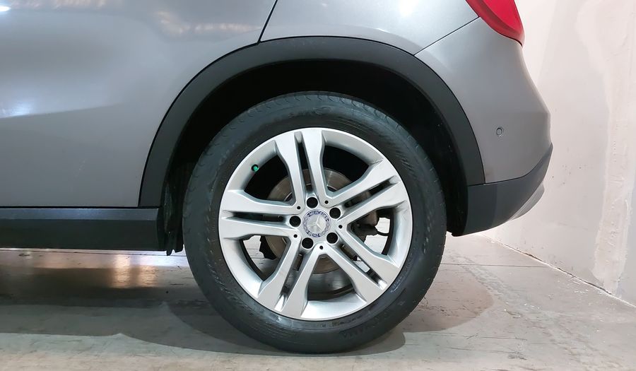 Mercedes Benz Clase Gla 1.6 GLA 200 CGI SPORT Suv 2016