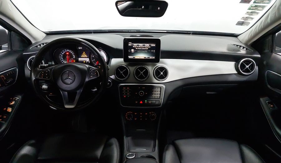 Mercedes Benz Clase Gla 1.6 GLA 200 CGI SPORT Suv 2016