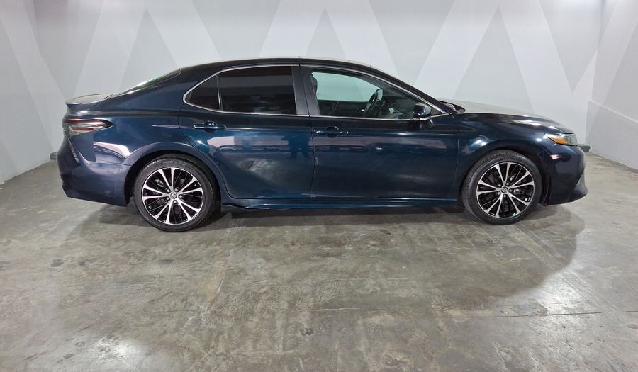 Toyota Camry 2.5 SE AUTO Sedan 2020