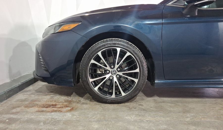 Toyota Camry 2.5 SE AUTO Sedan 2020